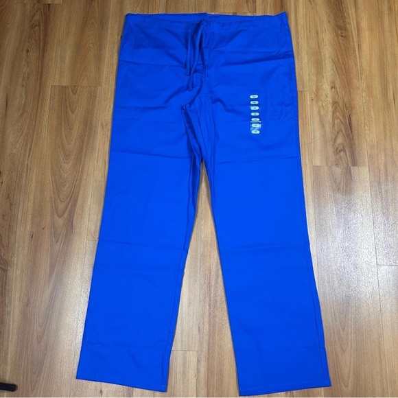 Cherokee Unisex Medical Scrubs Set Blue V-Neck Top & Pants Uniform for Men/Women - Picture 7 of 13